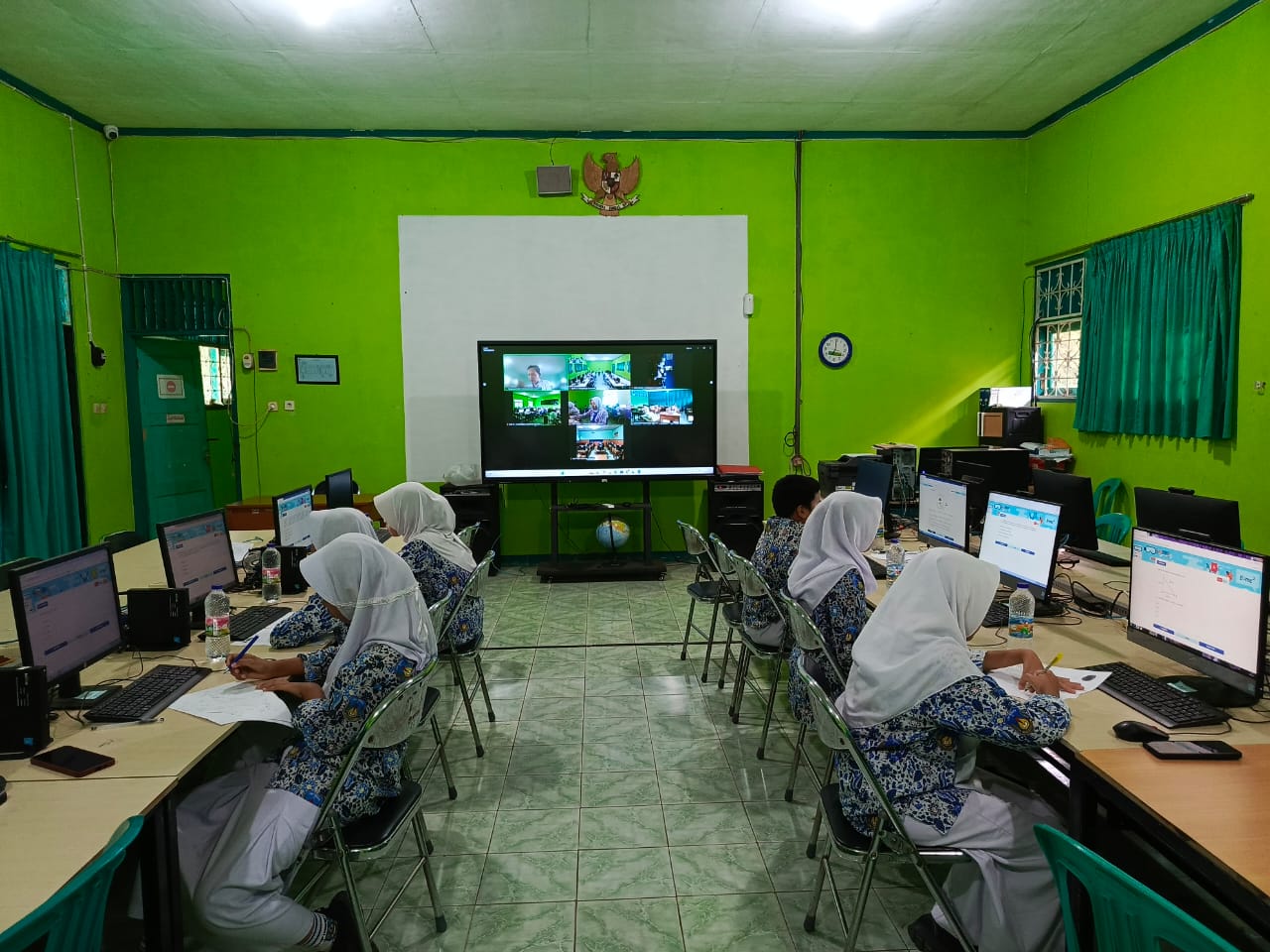SISWA SMP NEGERI 3 PURWOREJO KLAMPOK IKUTI LOMBA PRA OSN